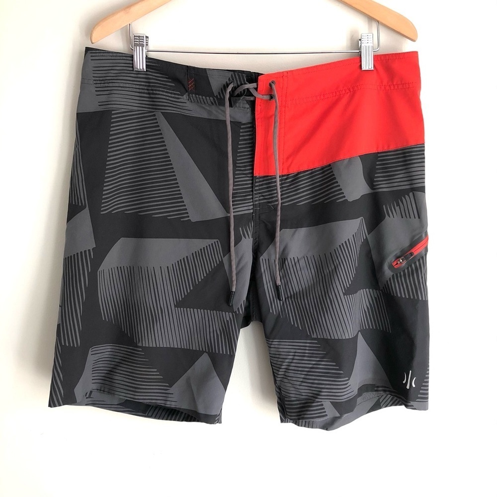 Rhone Men’s Bathing Suit Trunks Gray red Shorts